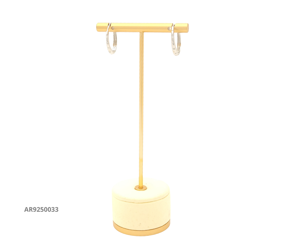 Argollas de plata con grabado de estrellas de circonia