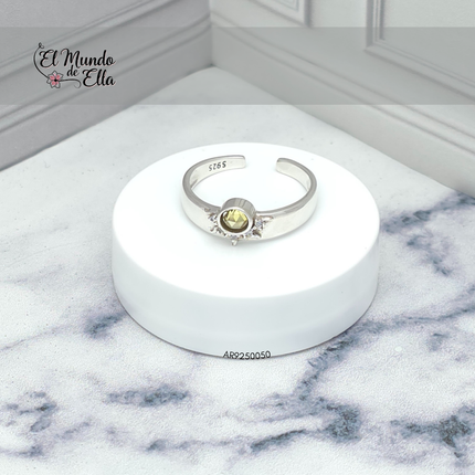 Anillo sol y circonia amarilla