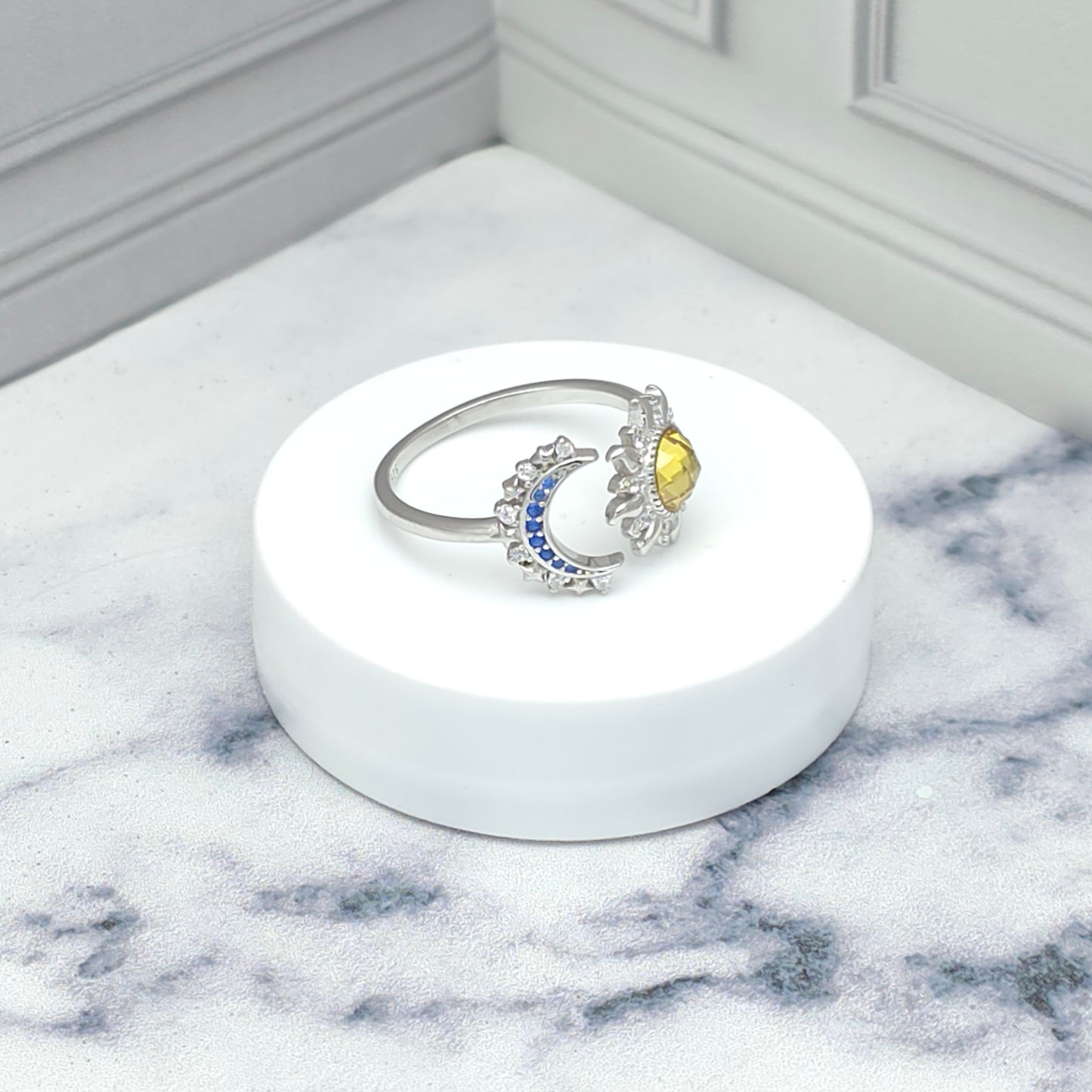 Anillo “Sol y Luna”