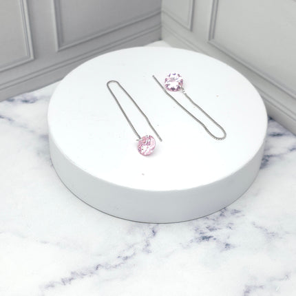 Aretes colgantes de cadena con piedra rosa