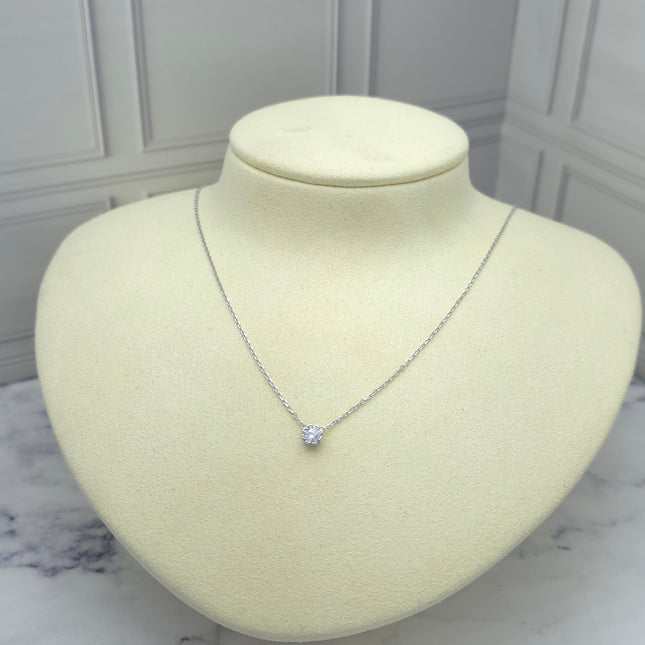 Collar de plata con circonia brillante
