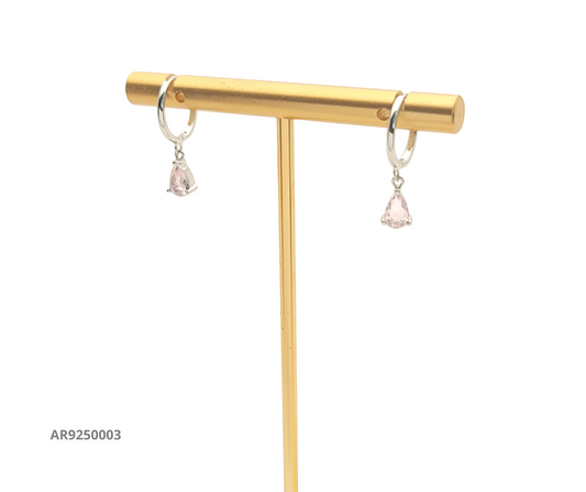 Aretes de plata con cuarzo rosa en corte lágrima