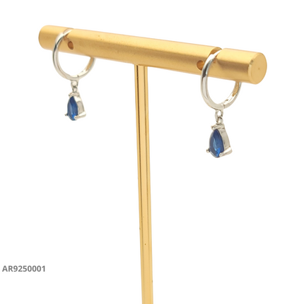 Aretes tipo argolla con piedra azul en gota