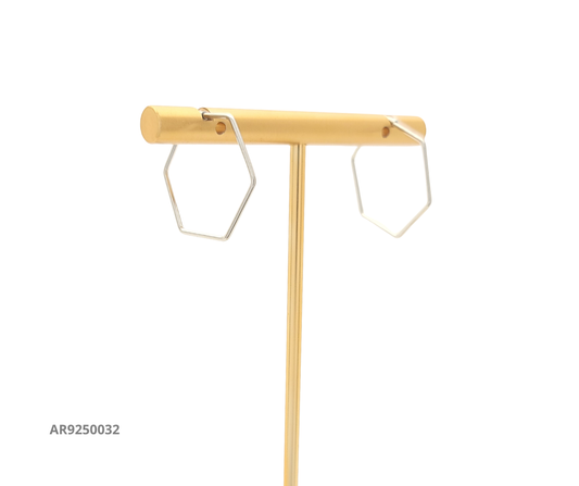 Aretes hexagonales de plata