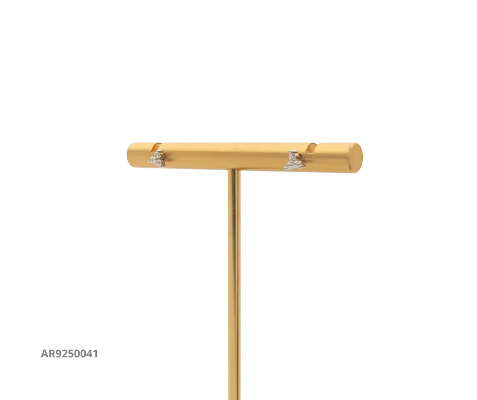 Aretes trébol de tres circonias