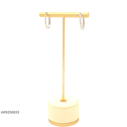 Argollas de plata con grabado de estrellas de circonia