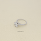 Anillo de plata 925 zirconia central